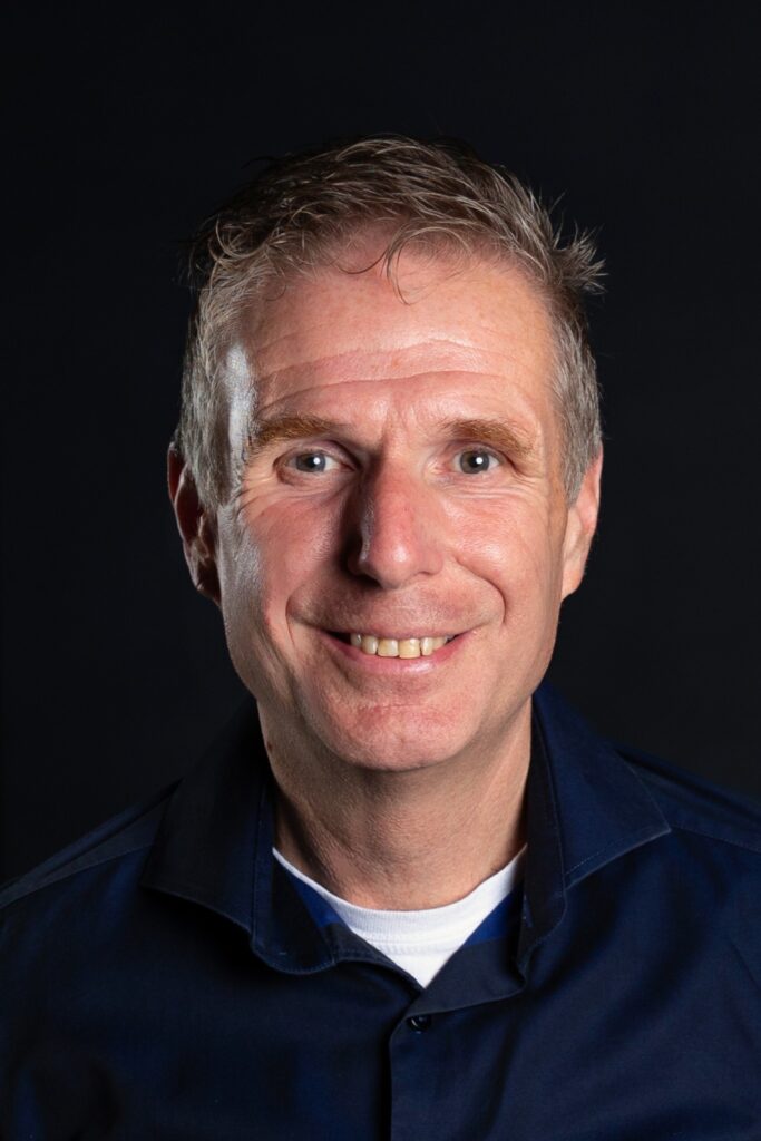 Portretfoto Frank van Raak